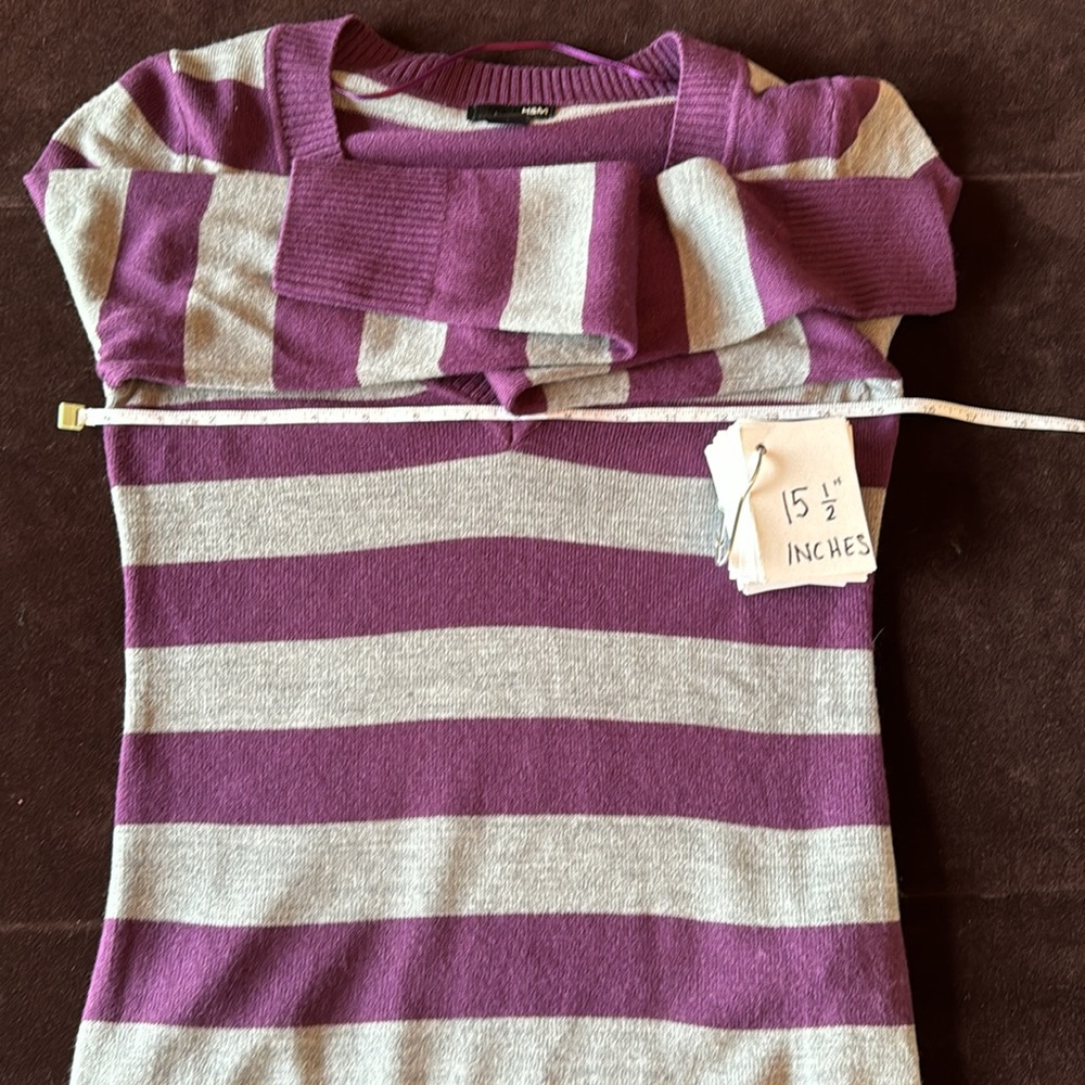 H&M Purple and Gray Striped V-Neck Sweater - Picture 9 of 11